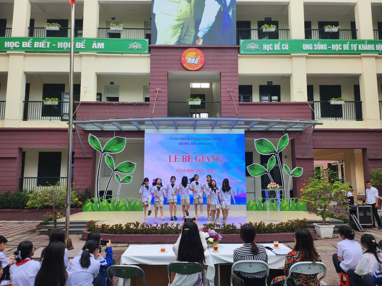 Lễ bế giảng 22-23 (14).jpg