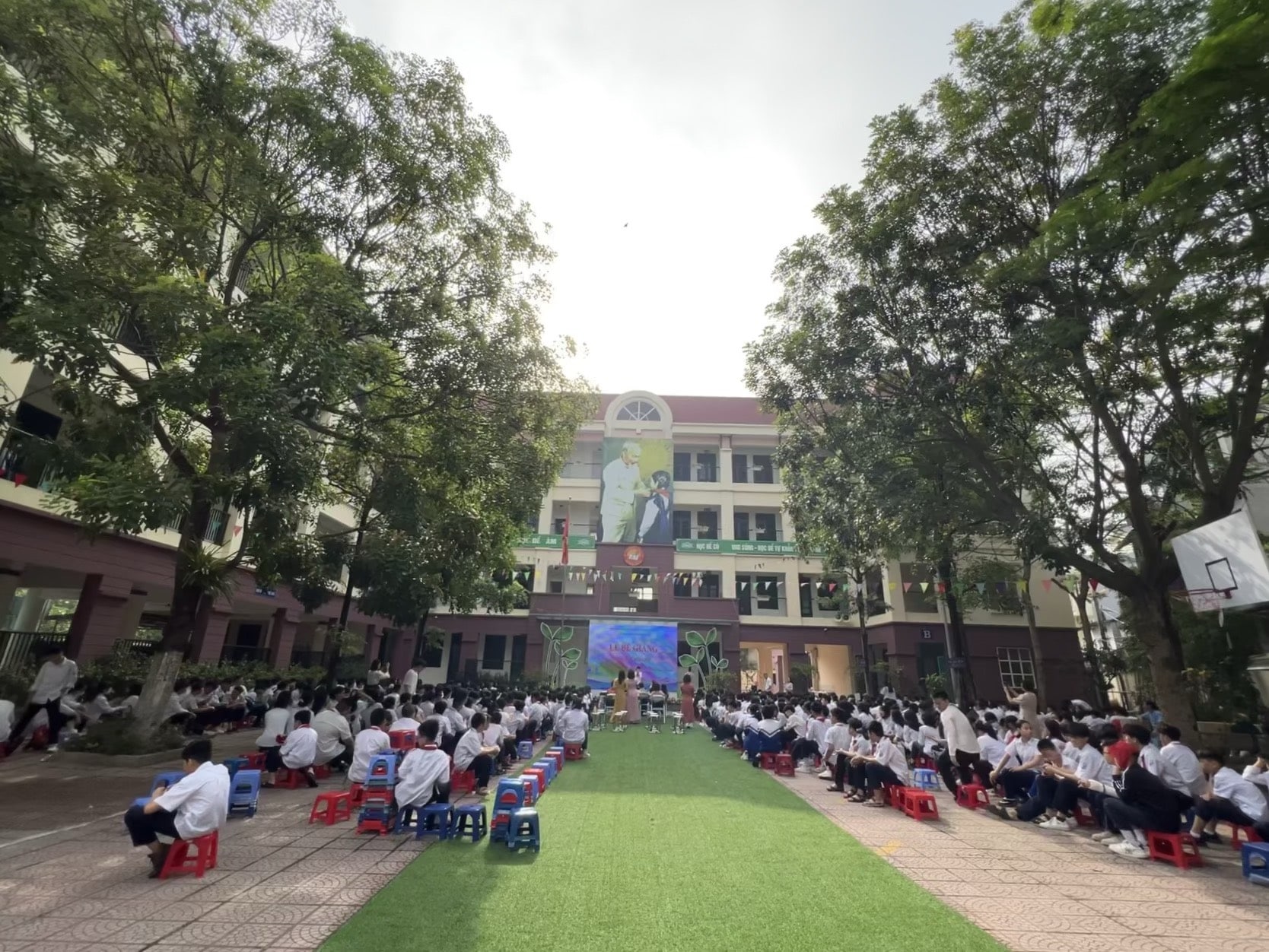 Lễ bế giảng 22-23 (3).jpg